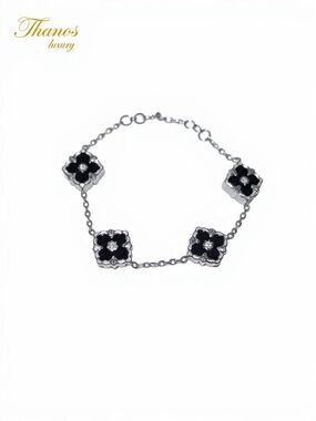 Black Clover Link Bracelet(NWOT)